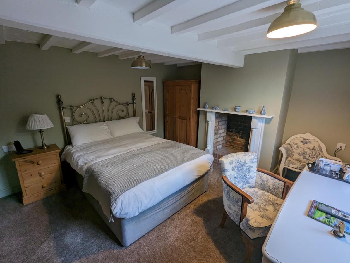 The Cottage Hotel Bradmore  Exterior photo