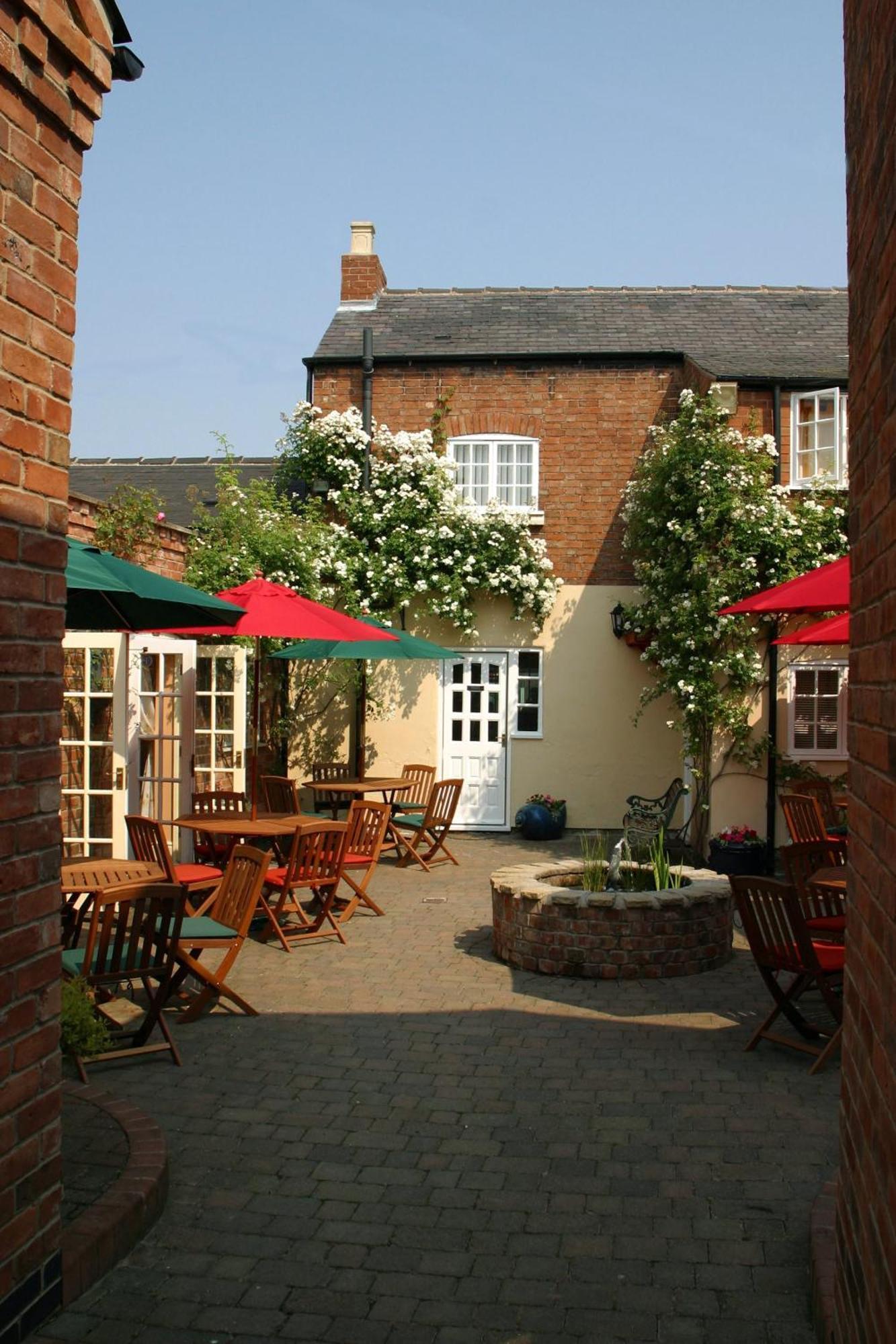 The Cottage Hotel Bradmore  Exterior photo
