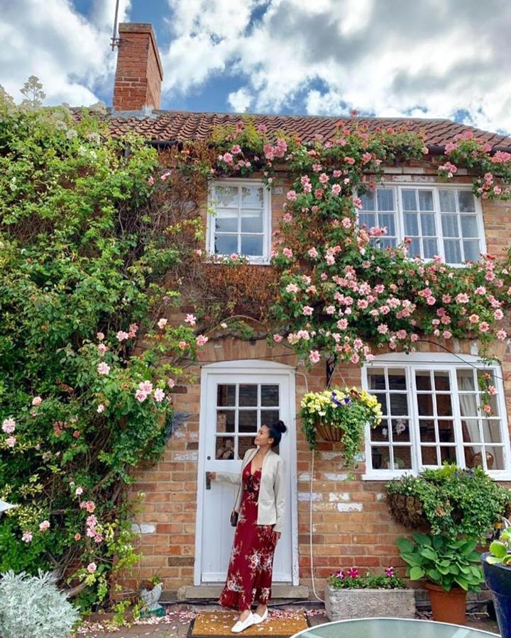 The Cottage Hotel Bradmore  Exterior photo